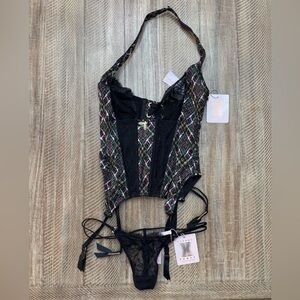 Savage X Fenty A Little Tart Corset & G-String Set